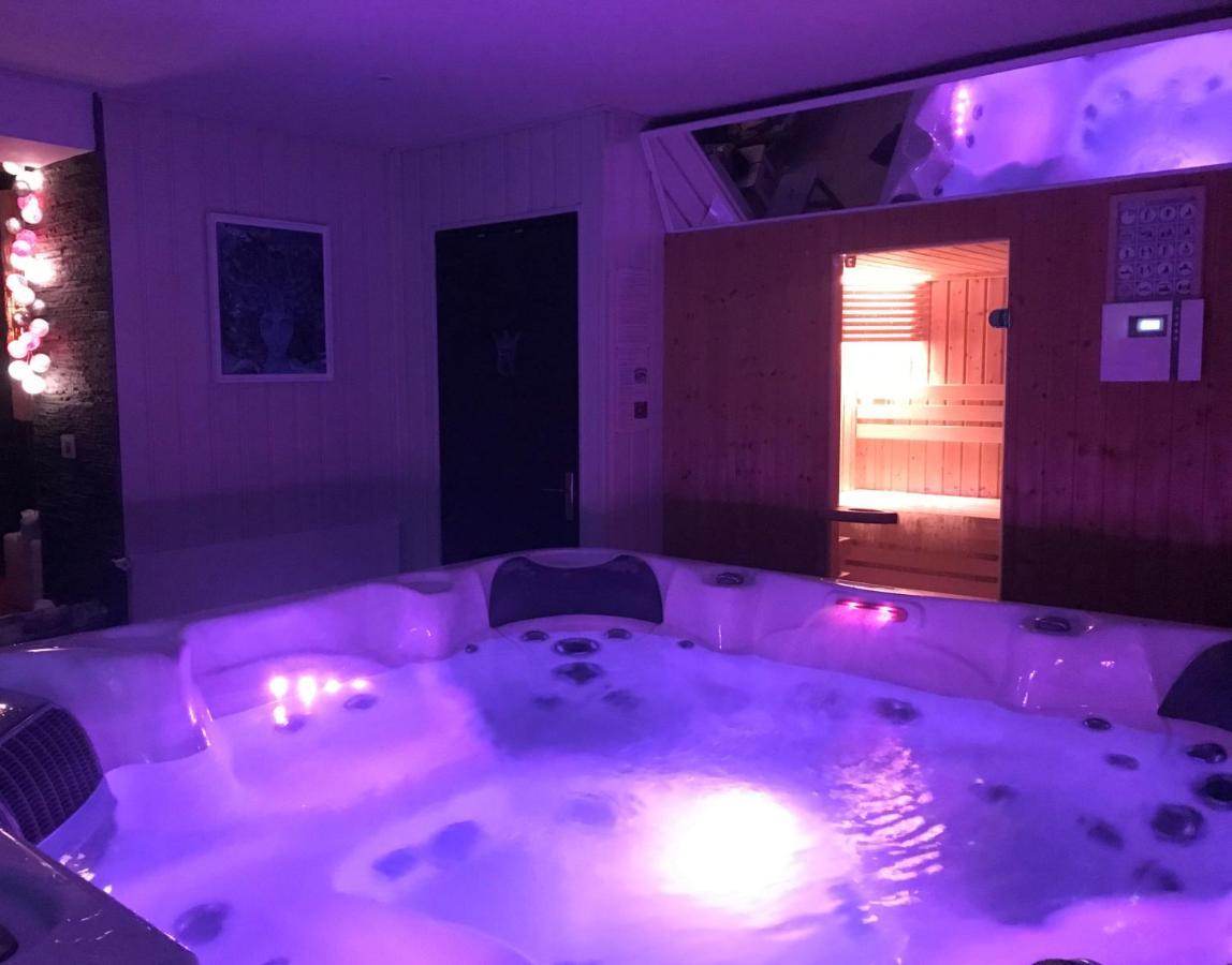 Gite Piscine Jacuzzi Privatises Clos Valentin Freulleville ภายนอก รูปภาพ